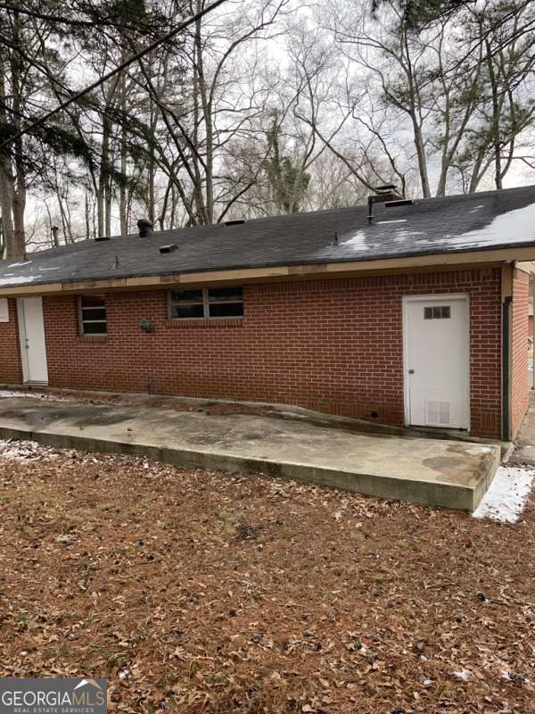 Building Photo - 5898 Elaine Dr