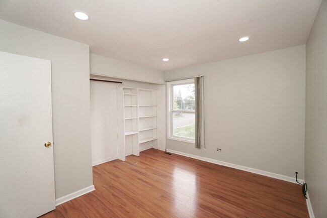 Building Photo - 1164 Inverrary Ln