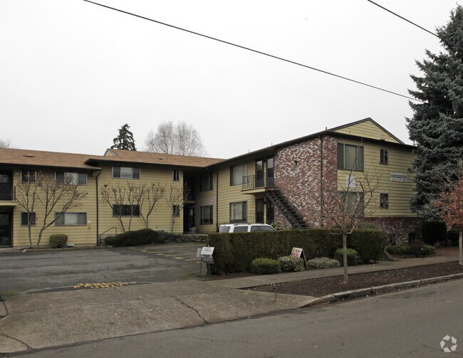 Dorchester 22332277 NE Davis St Portland OR 97232 Apartment Finder