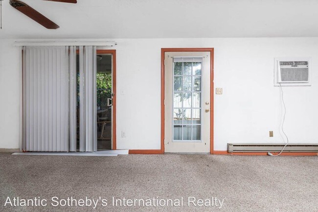 Building Photo - 2 br, 1 bath House - 216 64th Street  Unit#A