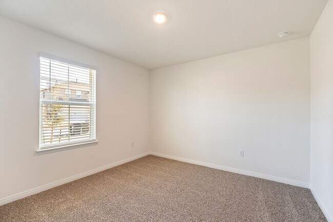 Building Photo - Modern Leander Living with Space to Grow and Room to Relax!