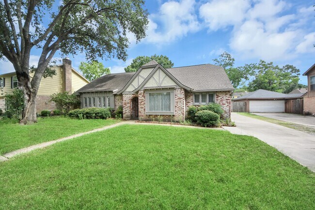 Building Photo - 7510 Renmark Ln