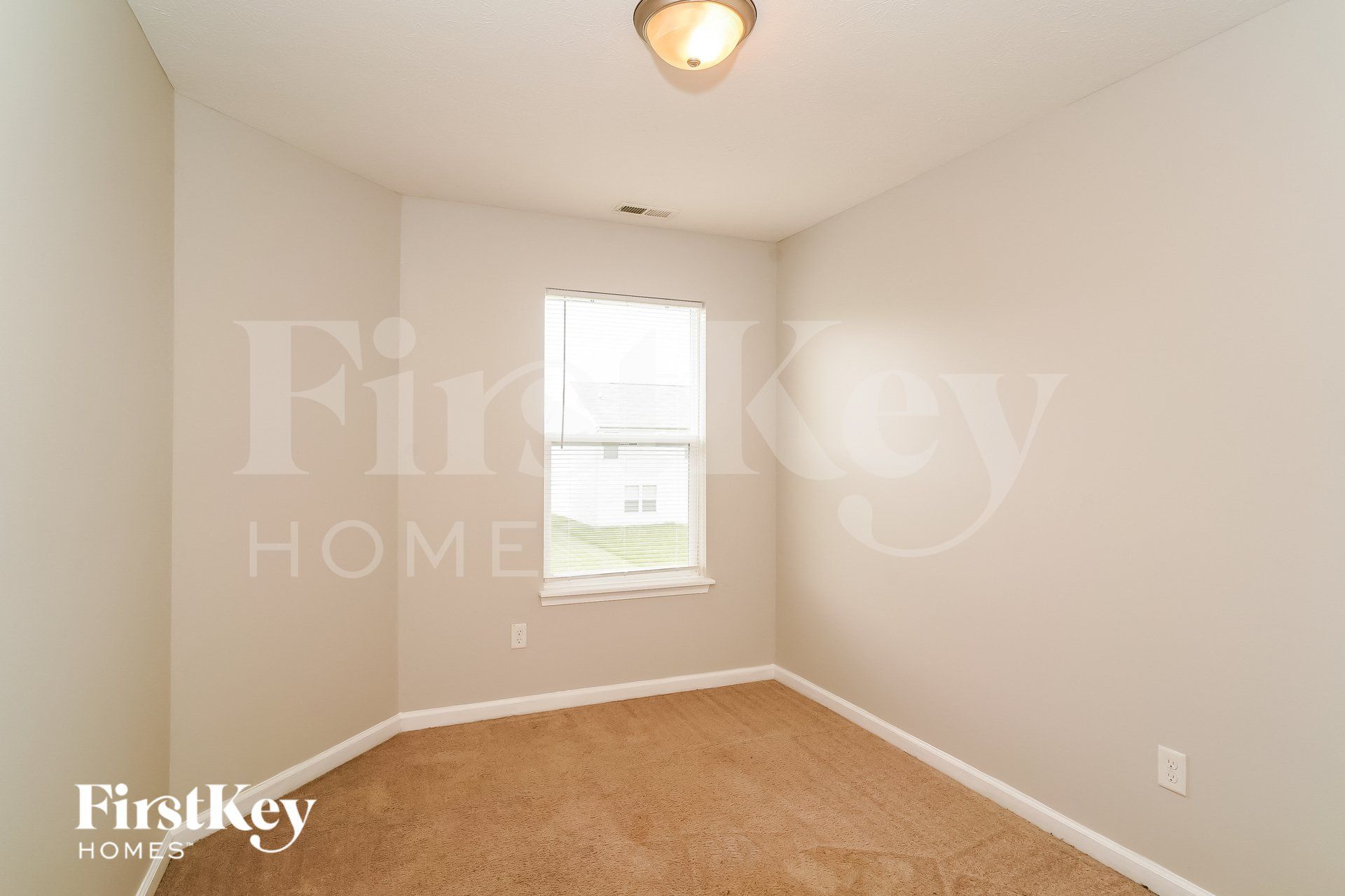 Building Photo - 8123 Fisher Bend Dr