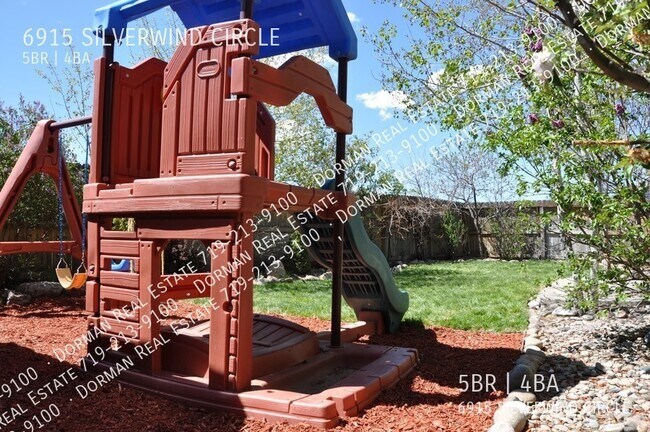 Building Photo - 6915 Silverwind Cir