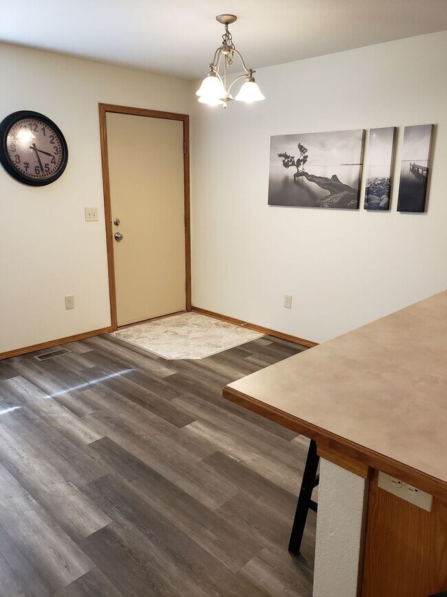 Building Photo - Quality Home Management