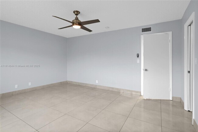 Building Photo - 4100 N 58th Ave