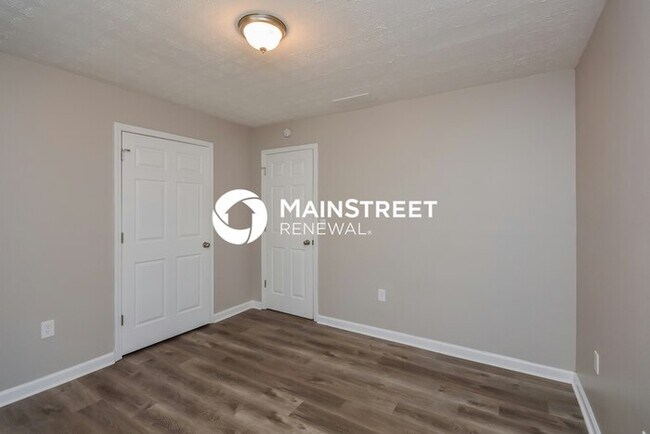 Building Photo - 3 Bedroom Pet-Friendly Home in Covington, ...
