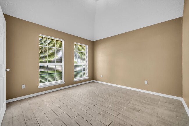 Building Photo - 1046 Willersley Ln