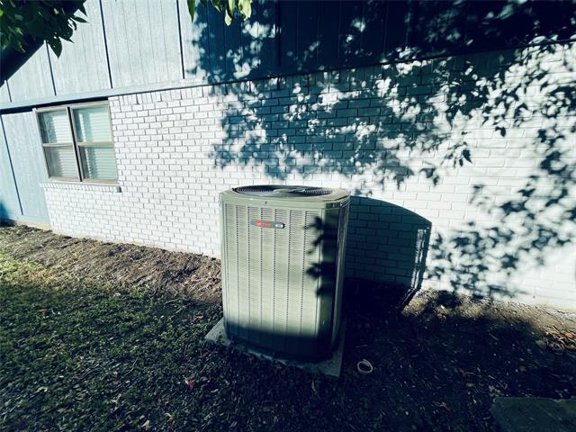 Building Photo - 1517 W Spring Creek Pkwy