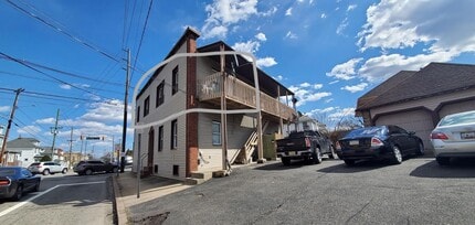 Building Photo - 245OBT