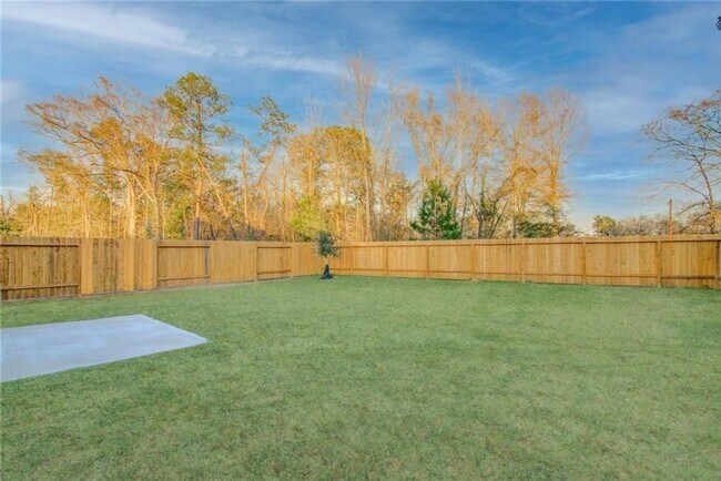 Building Photo - Charming 3BR House in Cleveland