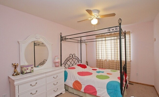 Building Photo - 13618 Parkview Pl