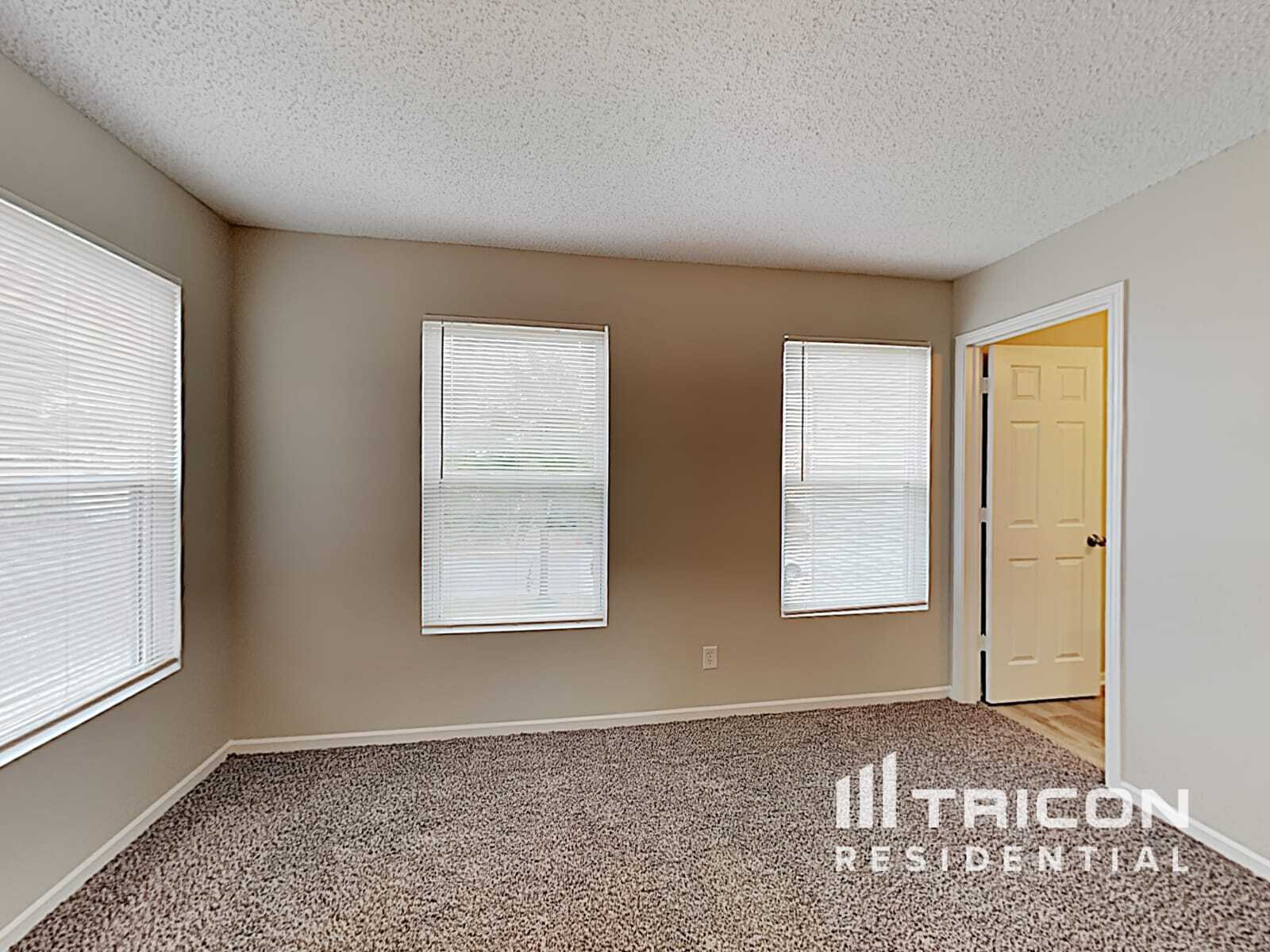 Building Photo - 960 Brookhaven Dr
