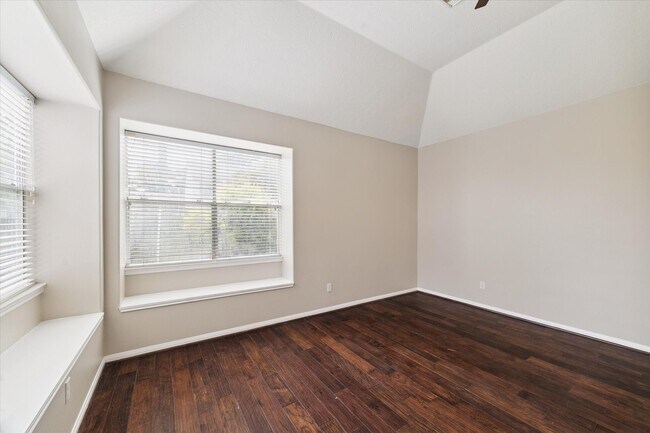 Building Photo - 9215 Colonyway Ct
