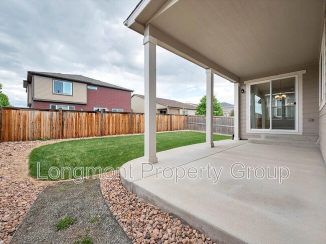 Building Photo - 256 Western Sky Cir