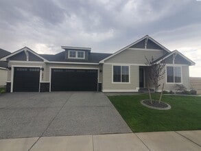 Building Photo - Brand New South Orchard Subdivision Rental
