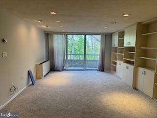 Building Photo - 100 West Ave