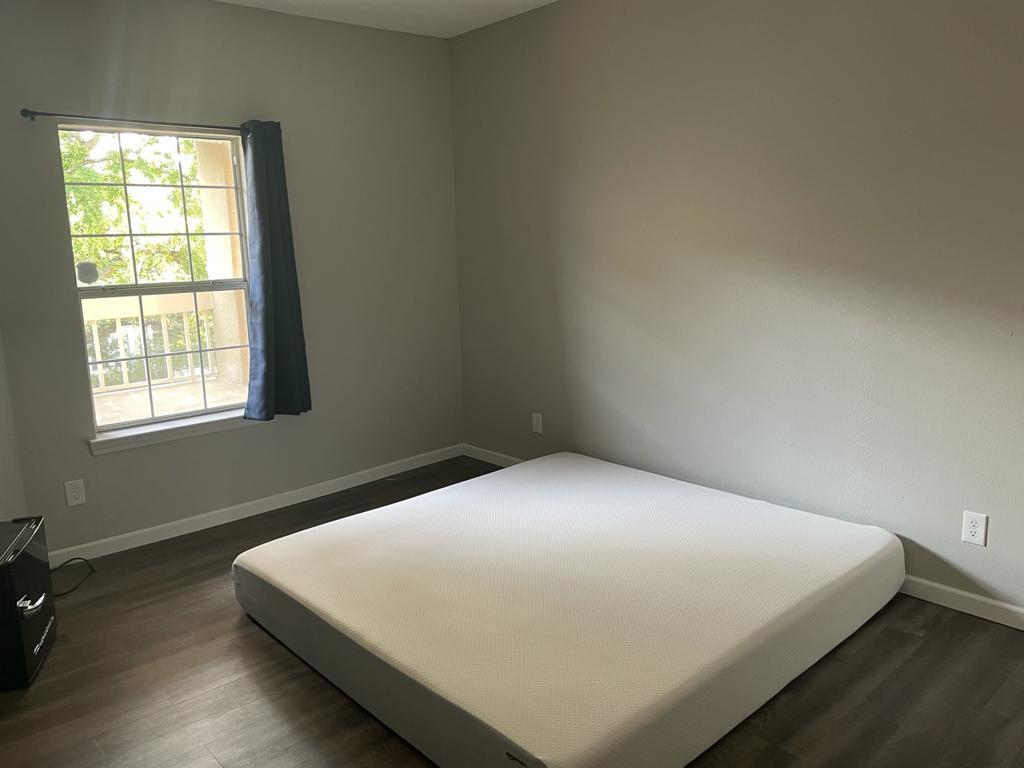 Building Photo - 5310 Keller Springs Rd