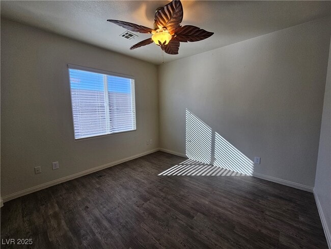 Building Photo - 10134 Reflection Brook Ave