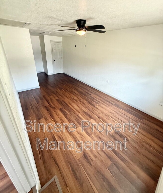Building Photo - 9313 Mahler Pl