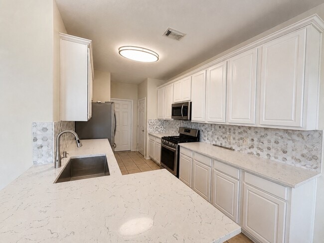 Building Photo - 11850 Ramla Place Trail