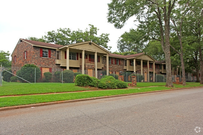 Primary Photo - East Lake Apartments