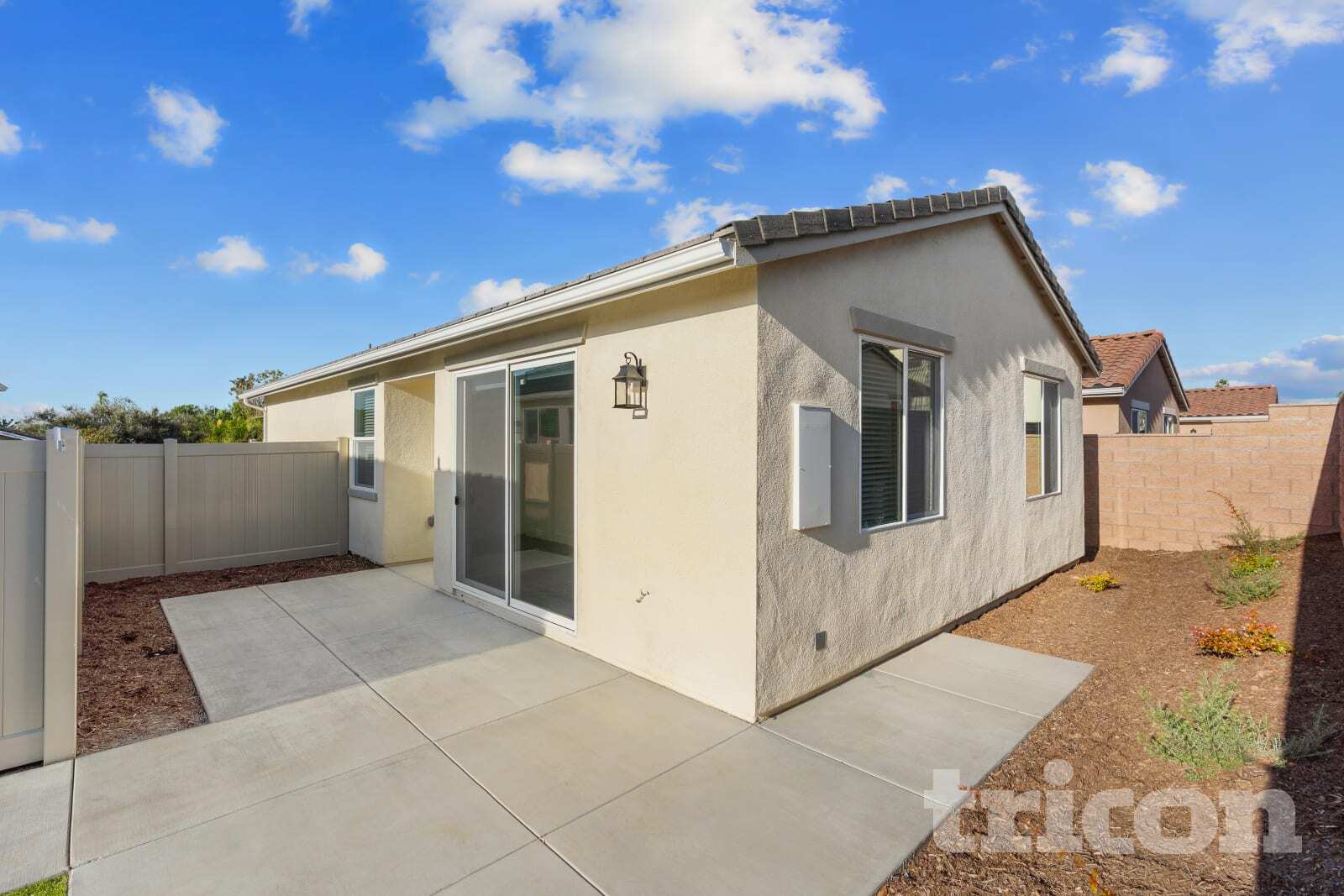Building Photo - 1705 Lorraine Dr