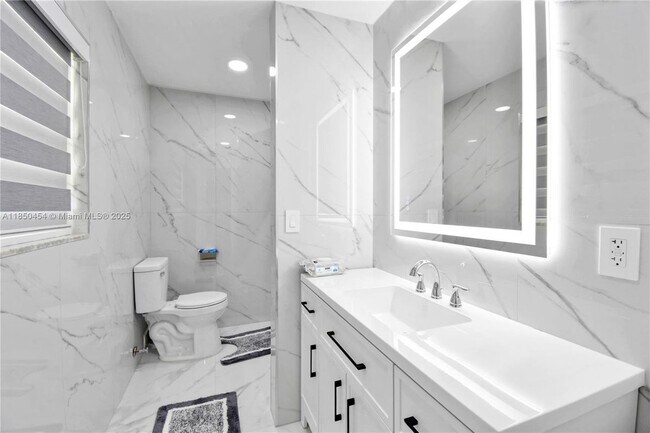 Building Photo - 18300 SW 48th St