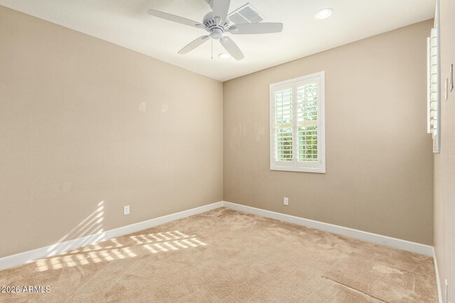 Building Photo - 4322 S Gardenia Dr