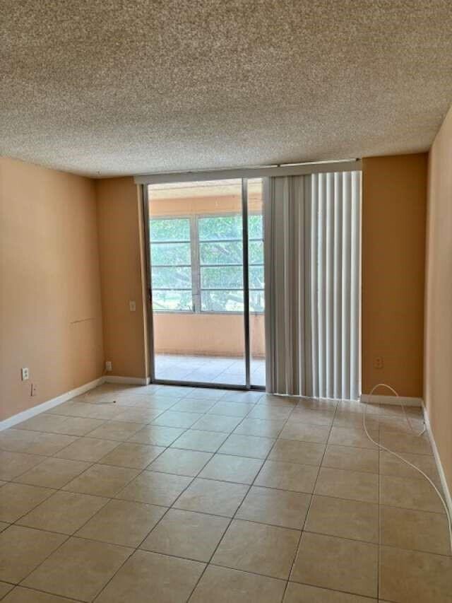 Building Photo - 9401 Lime Bay Blvd