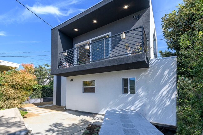 Building Photo - 4426 Campbell Dr