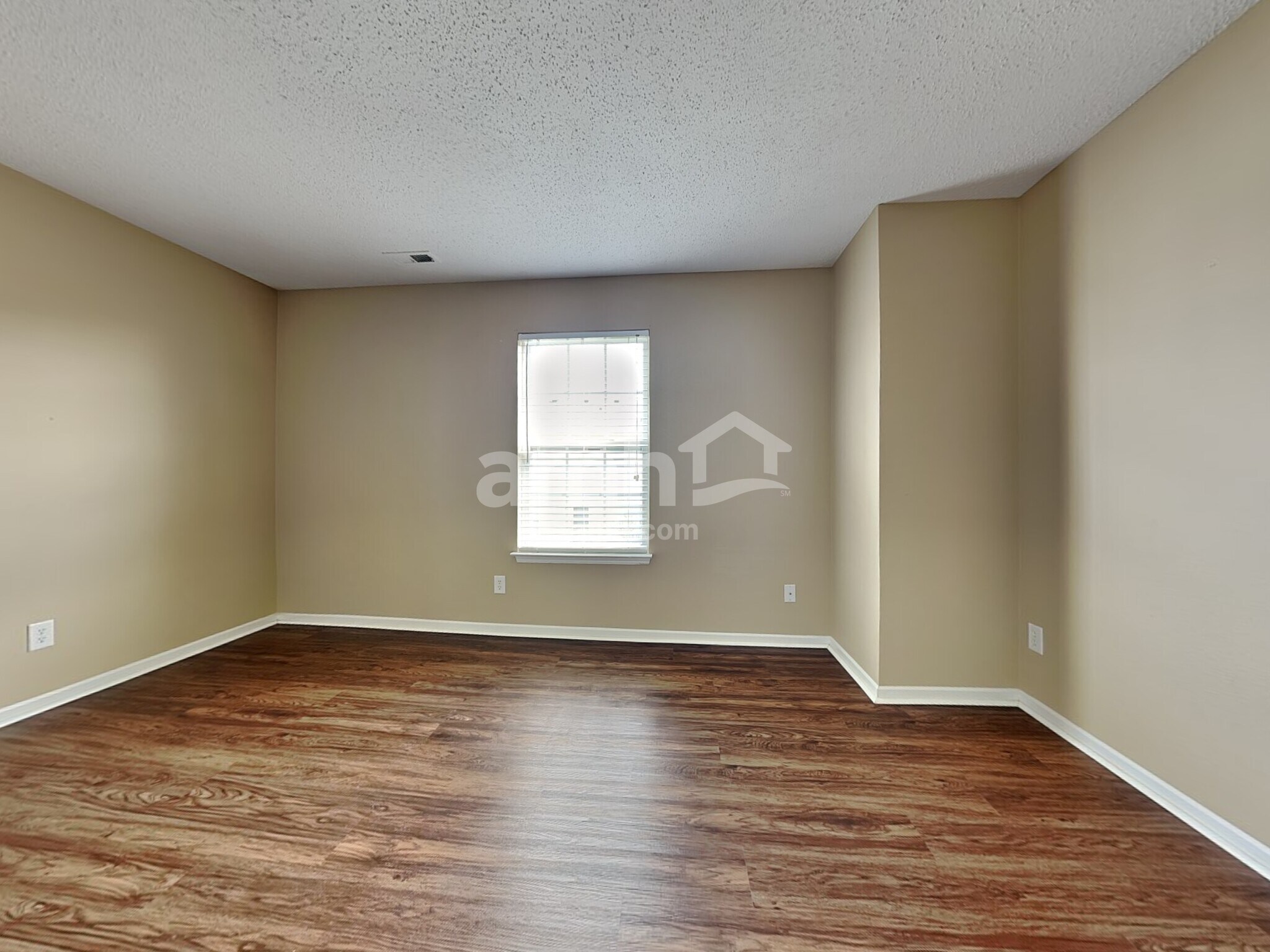 Building Photo - 9915 Sapphire Berry Ln