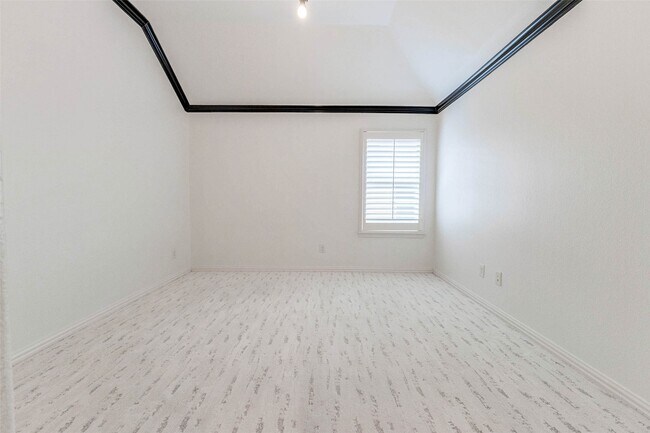 Building Photo - 12711 Waveland Bend Ln