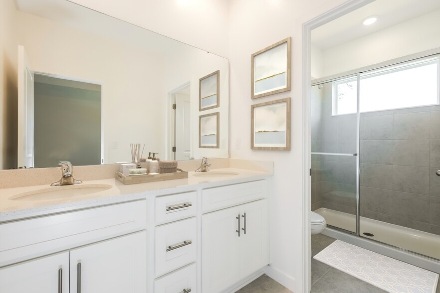 Building Photo - 1464 Tristar Dr