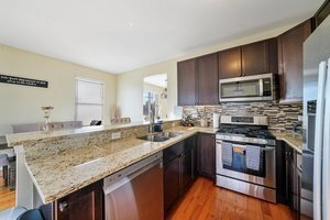 Building Photo - 7947 W 92nd St