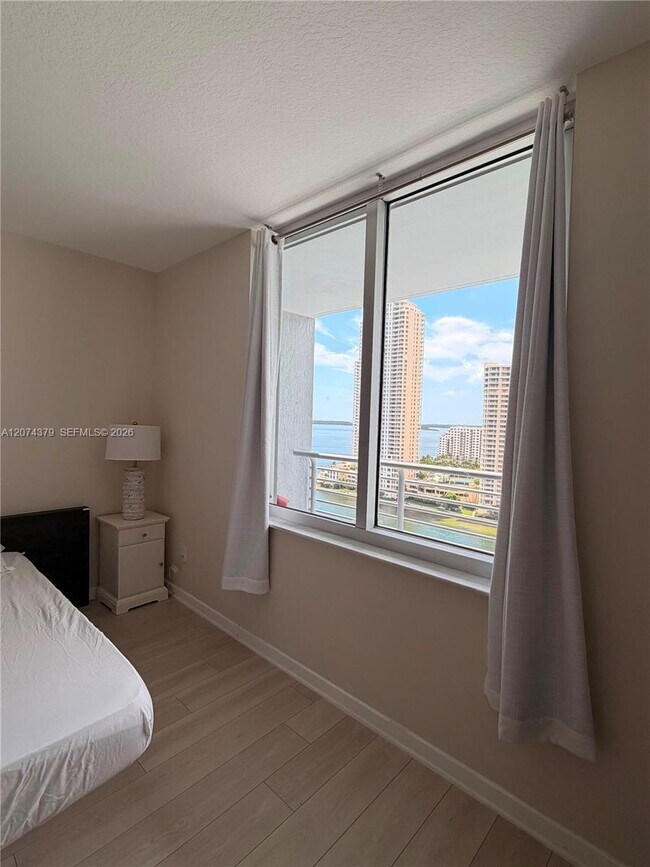 Building Photo - 335 S Biscayne Blvd