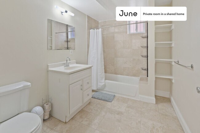 Building Photo - Room in Shared 2 bed/2 bath home