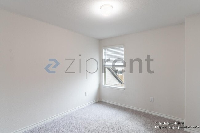 Building Photo - 7603 Elk Grove Path