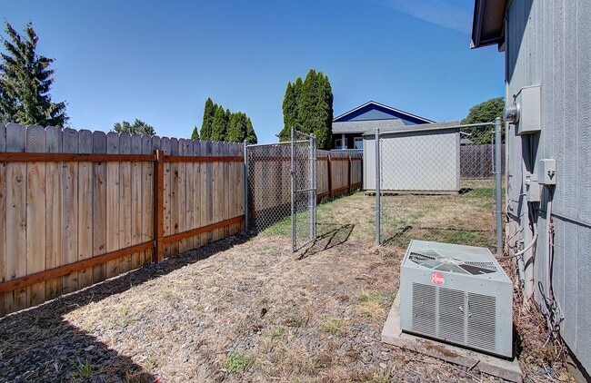 Building Photo - Welcome to this Beautiful Two-Story Home L...