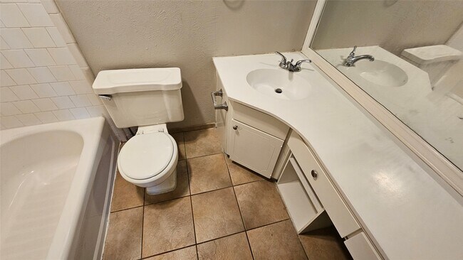 Building Photo - 4430 McCleester Dr