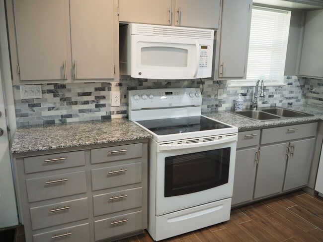 Building Photo - 157 Harvard-