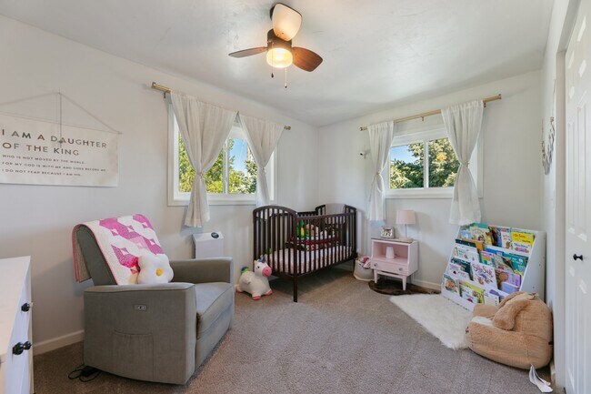 Building Photo - 645 US-12