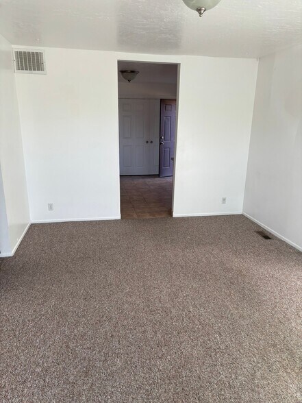 Building Photo - 1732 Melville Cir