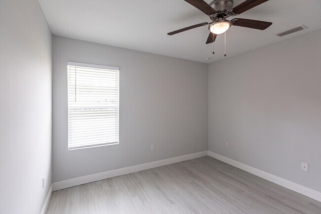 Building Photo - BRAND NEW Construction, 3 bed / 2 bath Rent-Ready Home in Port Charlotte!