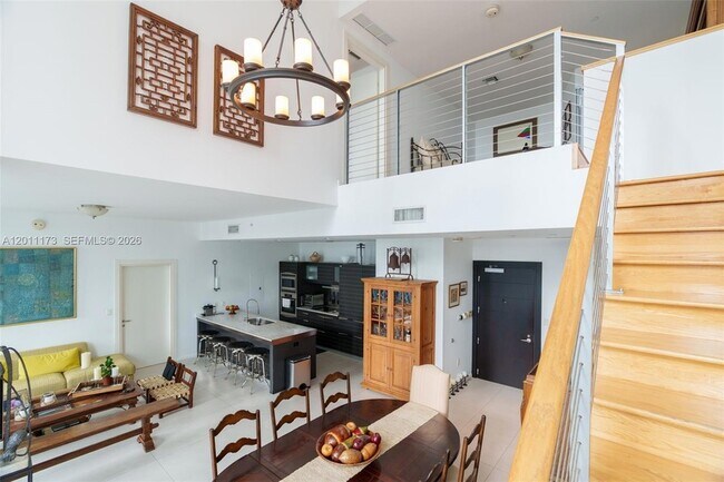 Building Photo - 200 Biscayne Blvd Way