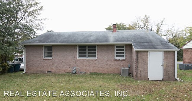 Building Photo - 3 br, 1 bath House - 1122 Fiske Street