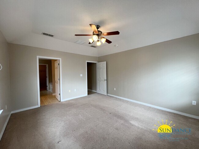 Building Photo - Updated 4 Bedroom Home in Crestview