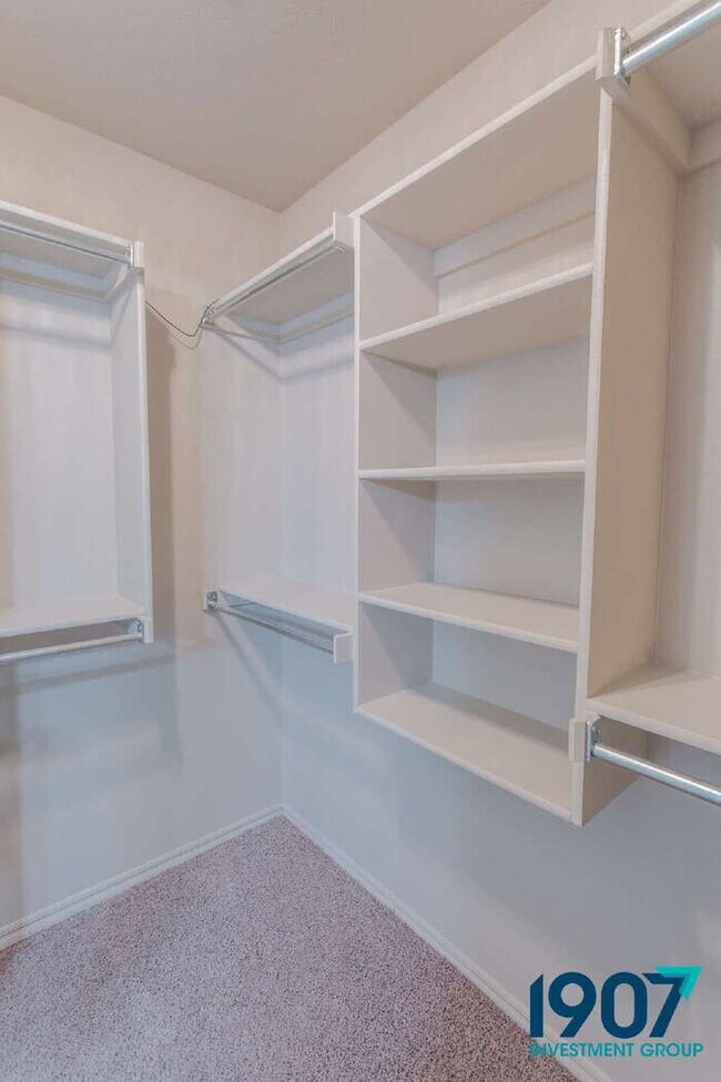 Building Photo - Stunning 3-Bedroom Home in OKC with Modern...