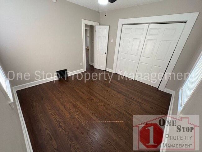 Building Photo - Charming 4-Bed, 2-Bath Home with Beautiful...