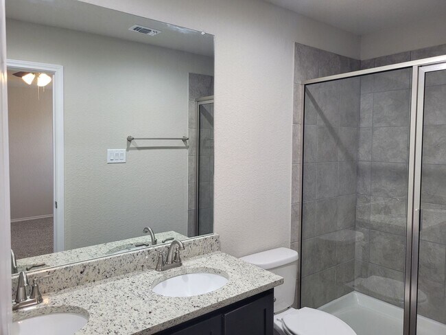 Building Photo - Quiet Community with Easy Access to Randolph